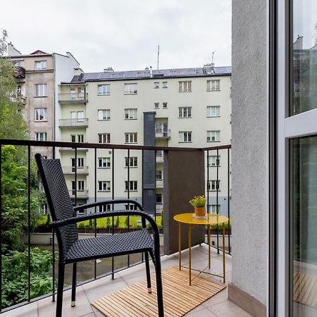 Modern Apartment On Lobzowska Street By Noclegi Renters Krakow Bagian luar foto