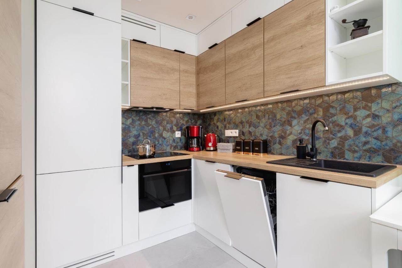 Modern Apartment On Lobzowska Street By Noclegi Renters Krakow Bagian luar foto